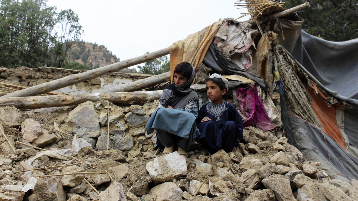 Taliban Serukan Pemerintah Internasional Cabut Pembekuan Aset Bank Sentral Setelah Gempa Mematikan
